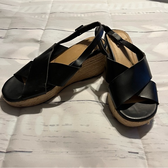 Black Espadrille Platform Sandals / Wedge Heels, Very Slight Heel, Size 11.5 W - Picture 2 of 12
